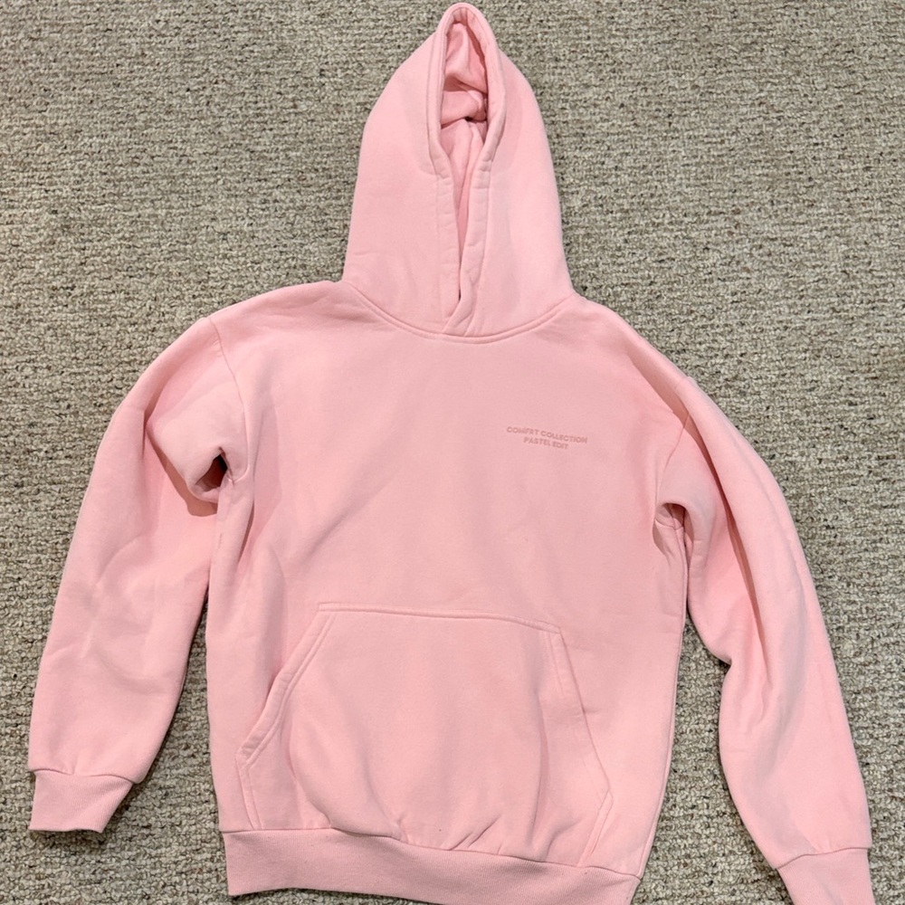 Comfrt pastel hoodie